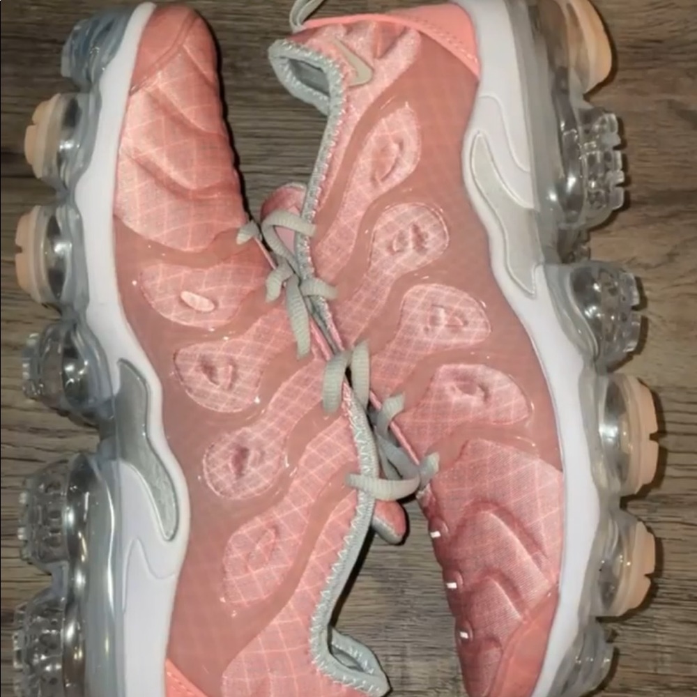 vapor max